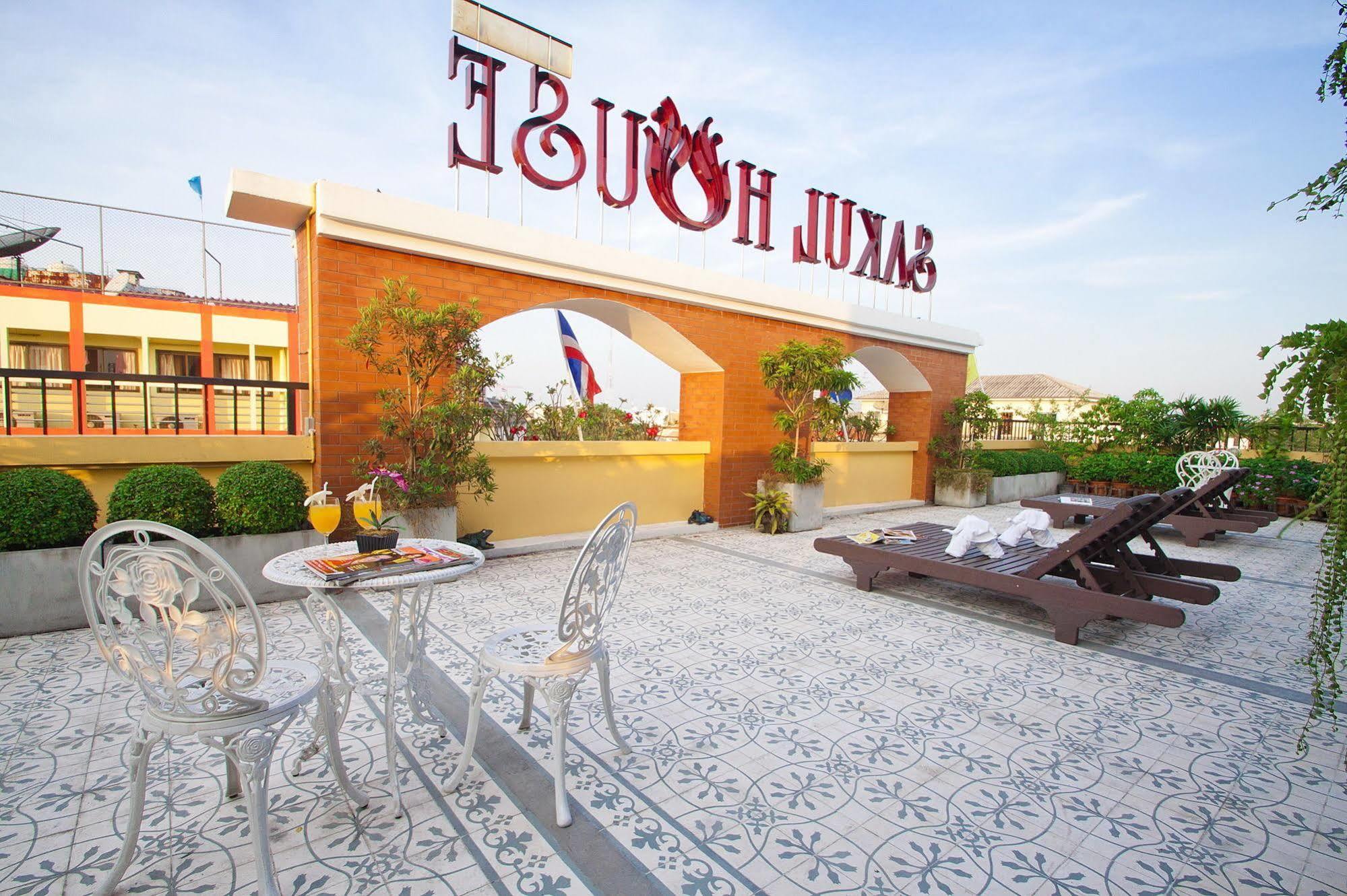 Sakul House Hostel Bangkok Buitenkant foto
