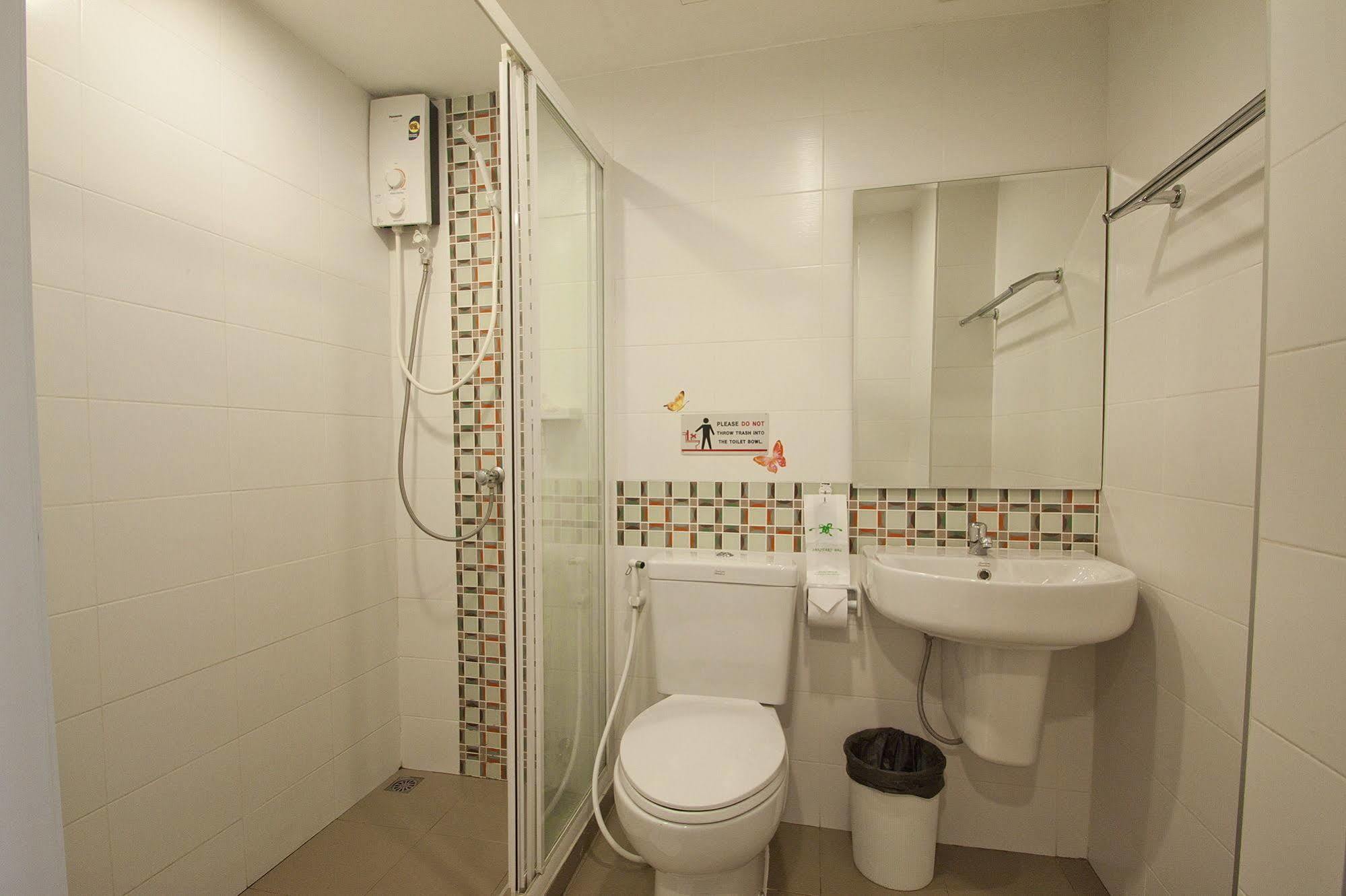 Sakul House Hostel Bangkok Buitenkant foto